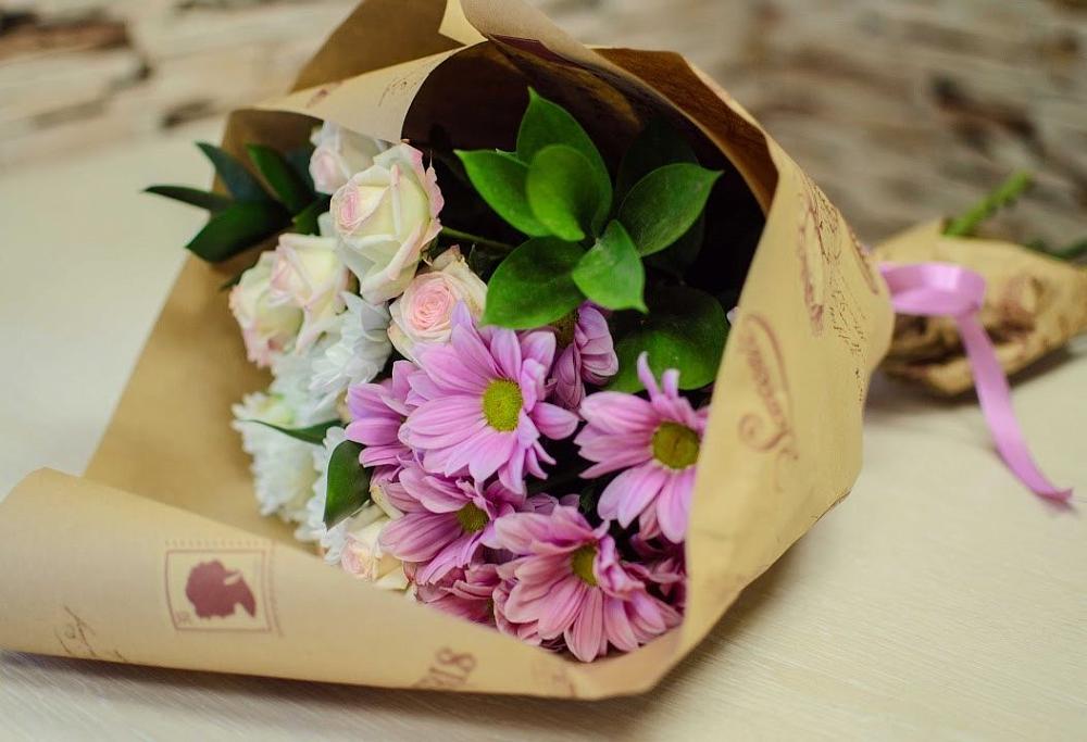 Букет цветов из: Розы и Хризантемы в Авдотьино