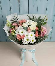 Букет цветов из:  Розы, Лизиантусы и Хризантемы в Авдотьино