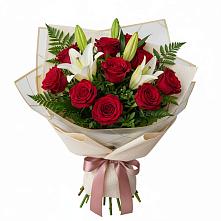 Букет цветов из:  Лилии и Розы в Авдотьино