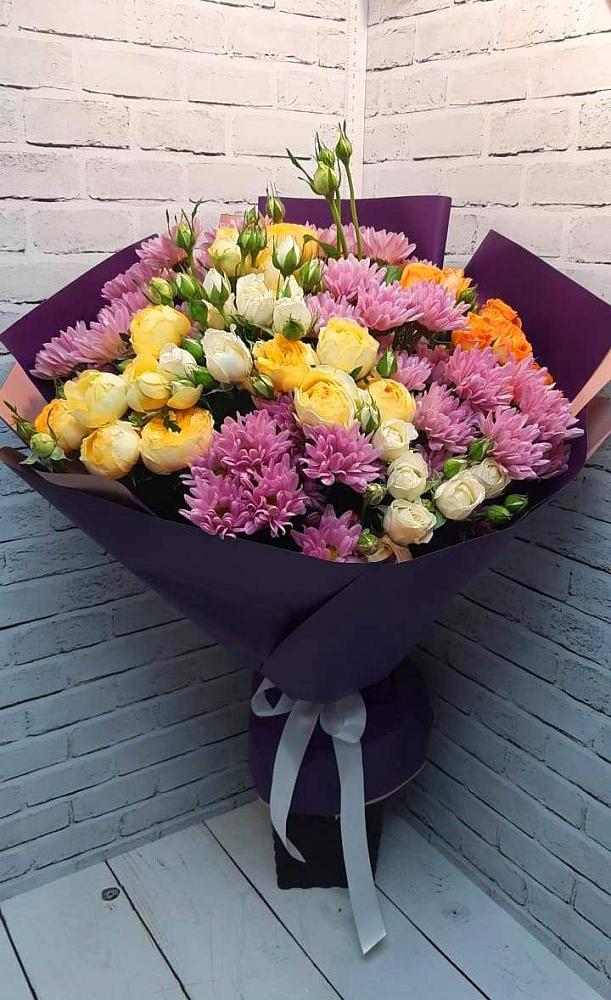 Букет цветов из: Хризантемы и Розы в Авдотьино