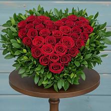 Цветочная композиция из Розы в виде сердца в Авдотьино