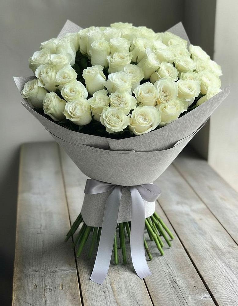 Букет 35 Белых роз в Авдотьино