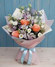 Букет цветов из:  Лизиантусы, Розы, Альстромерии и Гипсофила #REPLACE_PRED# Авдотьино