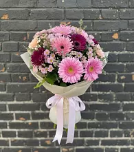 Букет цветов из:  Герберы и Хризантемы в Авдотьино