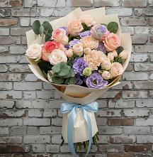 Букет цветов из:  Розы, Лизиантусы и Гвоздики в Авдотьино